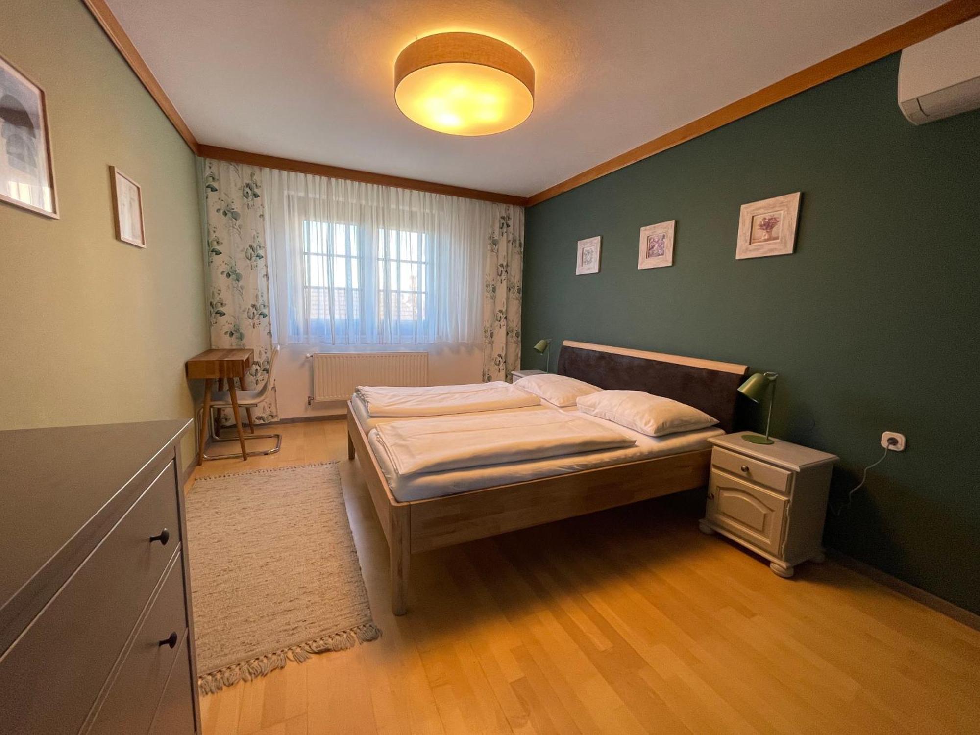 Landgasthof Zum Alten Weinstock Radafalva Kültér fotó